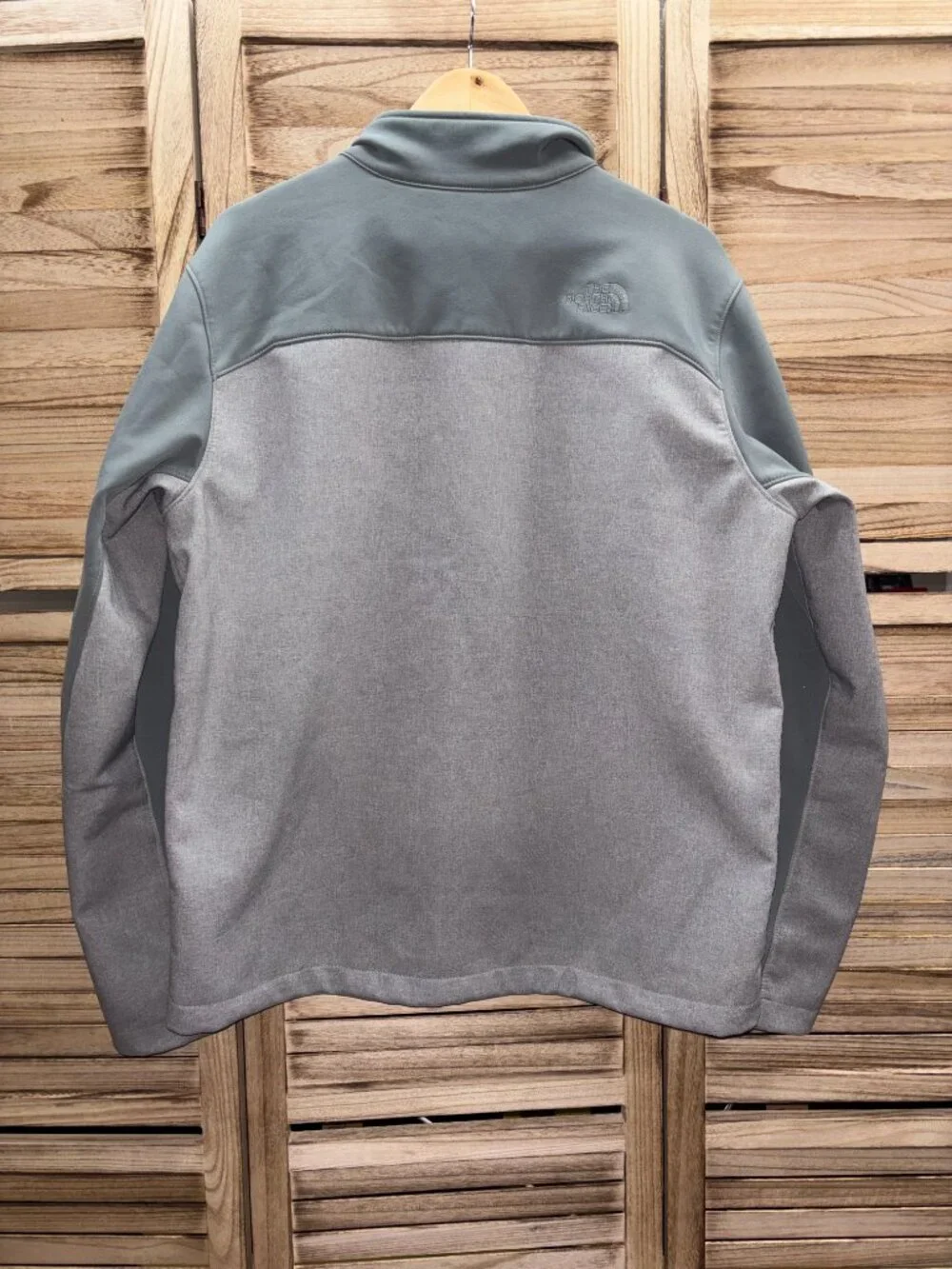 The North Face Apex Bionic Softshell Jacket Two-Tone Grey Large
